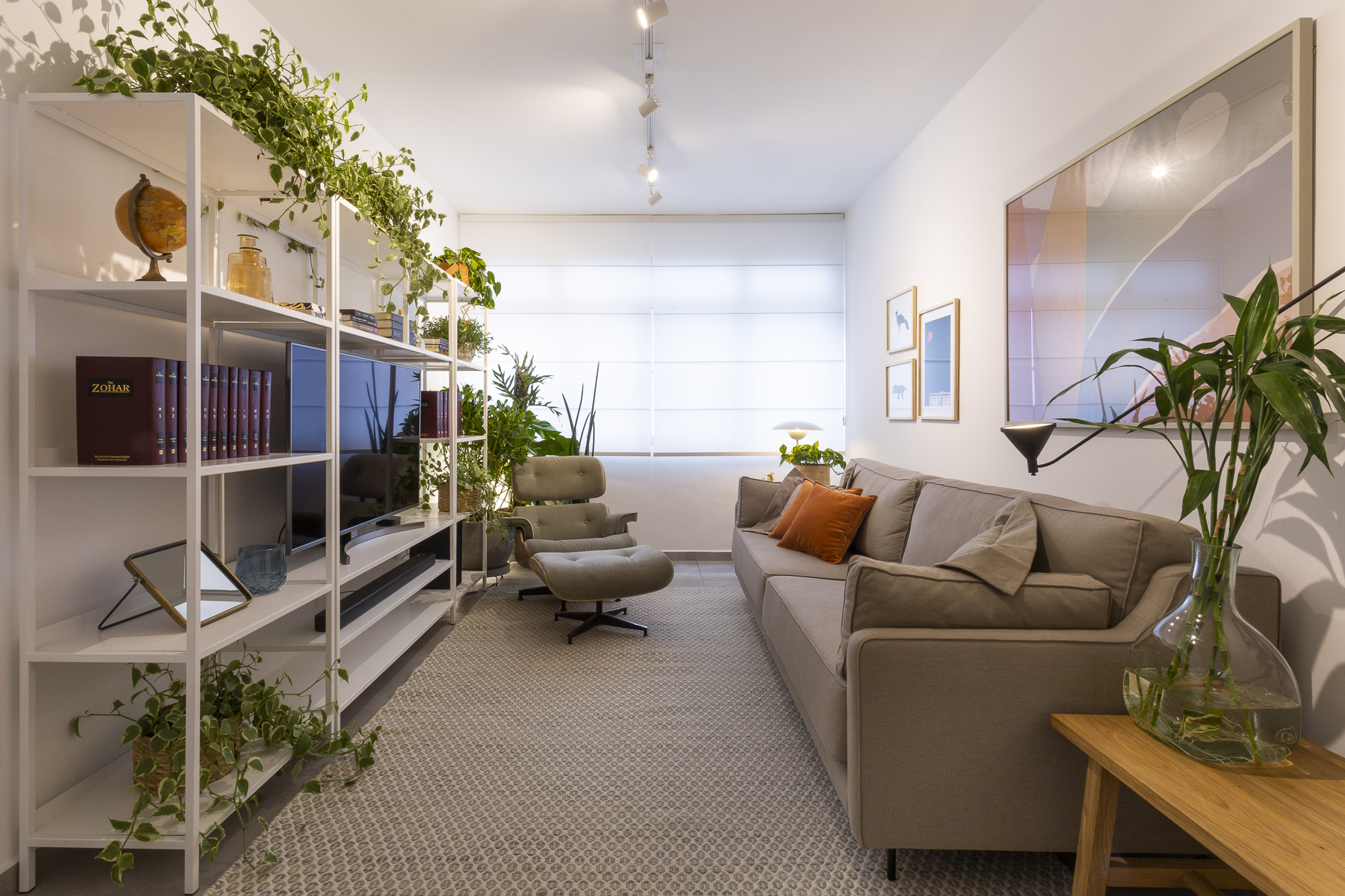 UMDESIGNSTUDIO_APTOJT_01